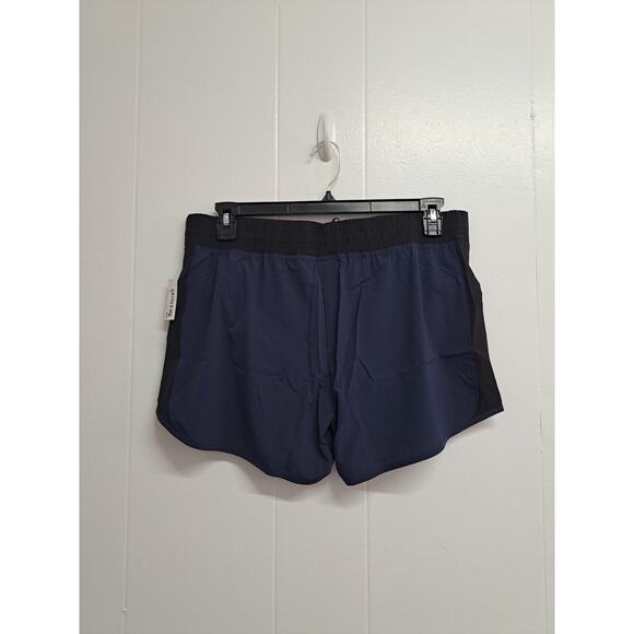 Amazon Essentials Women's 4" Stretch Woven Running Short Size L - Picture 3 of 8